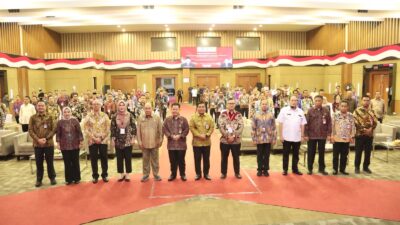 Sekjen Kemendagri Beberkan Kunci Sukses Penerapan Otonomi Daerah