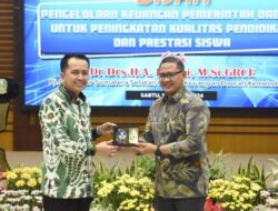 Pj Gubernur Sumsel yang juga Dirjen Bina Keuda Kemendagri, A Fatoni Jadi Narasumber di Provinsi Jawa Timur