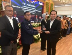 Pj Gubernur Sumsel Terima Penghargaan Birokrat Peduli Pers