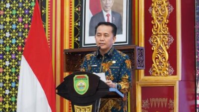 Pj Gubernur Sumsel Fatoni Serahkan Sertifikat PROPER Tahun 2022-2023 Bagi 144 Perusahaan di Sumsel