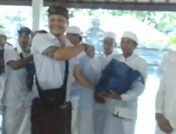 Pra HUT ke-20, Baladika Bali Kabupaten Jembrana Gelar Bakthi Sosial di Pura Jati dan Pura Majapahit
