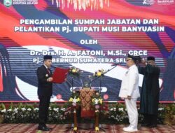 Pj Gubernur Agus Fatoni Resmi Melantik Pj Bupati Musi Banyuasin Sandi Fahlepi