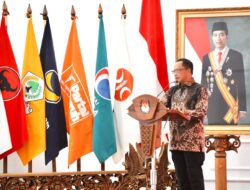 Kemendagri Serahkan DP4 kepada KPU sebagai Bahan Penyusunan DPT Pilkada Serentak 2024