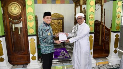 Pj Gubernur Agus Fatoni Beri Motivasi Ratusan Santri Ponpes Qodratullah Banyuasin