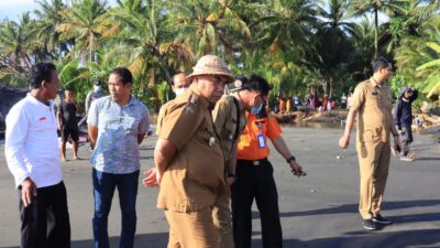 Kabar Gembira…! Pesisir Pebuahan Akan Segera Disender untuk Atasi Abrasi
