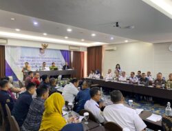 Ajak Kolaborasi: Ditjen Bina Adwil Tingkatkan Keselamatan Perlintasan Perlintasan Jalur Kereta Api dan Jalan