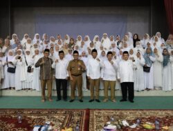 Pj Wali Kota Bekasi Lepas Aparatur Pemerintah Kota Bekasi Dalam Menunaikan Ibadah Haji