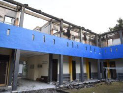 Pj Gubernur Agus Fatoni Janji Segera Renovasi Bangunan Asrama SMAN 3 Kayuagung OKI yang Terbakar