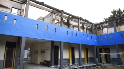 Pj Gubernur Agus Fatoni Janji Segera Renovasi Bangunan Asrama SMAN 3 Kayuagung OKI yang Terbakar