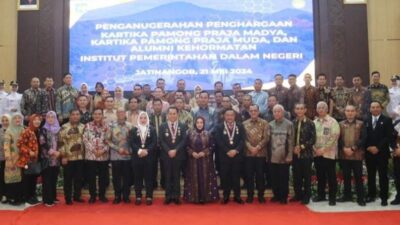 Pj Gubernur Sumsel Terima Penghargaan Kartika Pamong Praja Madya Dari IPDN