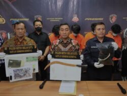Polres Metro Bekasi Kota Ungkap Kasus Pencurian Dengan Kekerasan, 4 Pelaku Ditangkap