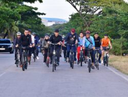 Duta Besar Portugal Bersepeda Santai Bersama Penjabat Gubernur Sulsel di Lego-lego CPI