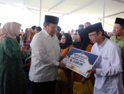 Gubernur Arinal dan Ibu Riana Hadiri Pengajian Akbar Pemprov Lampung di Kecamatan Kedondong, Pesawaran