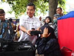 Punya 8 Mesin ADM, Dirjen Dukcapil Ajak Warga Jogja Cetak Mandiri Dokumen Kependudukan