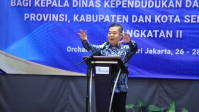 Dirjen Dukcapil Ingatkan Petugas Layanan dan Masyarakat Harus Teliti dan Cermat