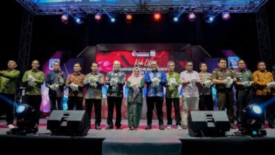 Kick Off Pengawasan Pemilihan Serentak Tahun 2024 di Sulawesi Tenggara menjadi Kebanggan Membangun Fondasi Demokrasi yang Kuat