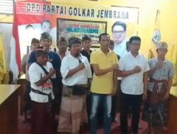 Ipat Lompat ke PDIP, Warga Datangi Kantor DPD Golkar Jembrana Dukung Suardana