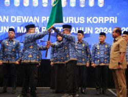 Sekdaprov Fahrizal Dikukuhkan Sebagai Ketua Dewan Pengurus Korpri Provinsi Lampung Masa Bakti 2024-2029, Terpilih Secara Aklamasi untuk Periode Kedua