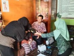 Layani KTP-el dan KIA, Dukcapil Gunung Kidul Beri Jalan Terang bagi Siswa SLB