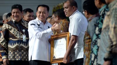Pj Gubernur Agus Fatoni Launching Gerakan Perlindungan Tenaga Rentan Serentak se-Sumut