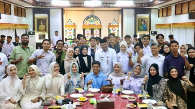 Pj Gubernur Ajak Pegiat Medsos Berperan Aktif Membangun Citra Positif Aceh