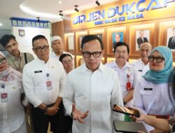 Wamendagri Bima Arya Tegaskan Pentingnya Validitas dan Keamanan Data pada Pelayanan Dukcapil