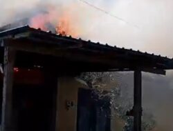 Si Jago Merah Bakar Dua Unit Asrama Brimob Gilimanuk