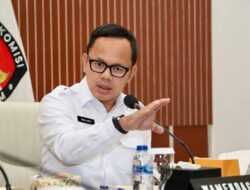 Dilanda Erupsi Gunung Lewotobi, Wamendagri Bima Arya Pastikan Antisipasi Kesiapan Pilkada di Provinsi NTT