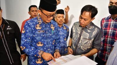 Tinjau Kesiapan Logistik Pilkada di Bulukumba, Pj Gubernur Prof Zudan: 99,99 Persen Sudah Siap