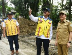 Pj Gubernur Agus Fatoni meninjau langsung lokasi longsor di Sibolangit jalur lintas Medan-Berastagi