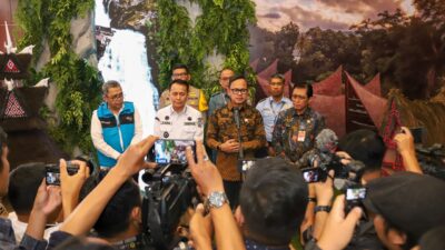 Launching Gerakan Makan Sehat Bergizi di Medan, Wamendagri Bima Ingatkan Pentingnya Manfaatkan Bonus Demografi