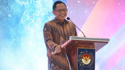 Buka Penganugerahan APBD Award 2024, Mendagri Minta Pemda Perkuat Ekonomi Nasional