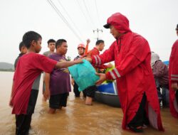 Kunjungi Lokasi Banjir di Pangkep, Pj Gubernur Sulsel Prof Zudan Pastikan Warga Terdampak Tertangani dengan Baik