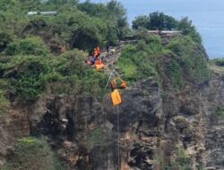 Jasad Perempuan Ditemukan di Bawah Tebing Pura Luhur Uluwatu, Diduga WNA