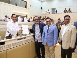 Pemerintah, Komisi II DPR RI, dan Penyelenggara Pemilu Sepakat Pelantikan Kepala Daerah Non-Sengketa Dilaksanakan 6 Februari 2025