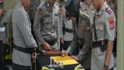 Rotasi Strategis di Polres Pelabuhan Makassar: Tiga PJU dan Satu Kapolsek Resmi Sertijab