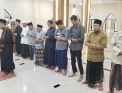 Memakmurkan Masjid Jami’ Asy Syahid Jatijajar dengan Salat Tarawih 