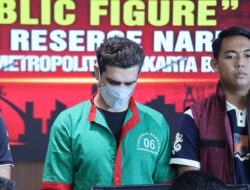 Polres Jakbar Sita Sabu, Ganja, Kokain, dan Alprazolam dari Aktor Fachri Albar