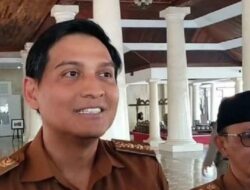 Bupati Lucky Hakim Akui Pelesir ke Jepang Tanpa Izin : ‘Saya Minta Maaf’