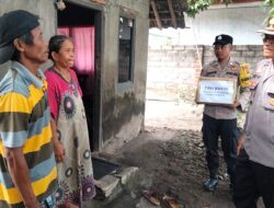 Minggu Kasih, Kapolsek Gilimanuk Beri Bantuan Sembako kepada Warga Kurang Mampu