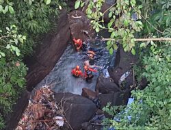 Korban Kecelakaan Motor di Jurang Baturiti Dievakuasi
