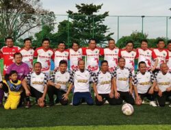 Pertandingan Mini Soccer Persahabatan Pemprov Kaltara vs Pemprov Sulsel Berakhir Imbang 2-2 dan Gubernur Zainal Paliwang Sumbang 1 Gol