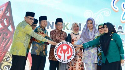 Tutup Perayaan HUT Ke-45 Dekranas, Mendagri Puji Kiprah Luar Biasa Perajin Indonesia