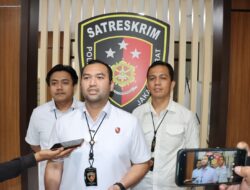 Polres Metro Jakbar bongkar sindikat Produksi dan perdagangan Oli Palsu di kembangan