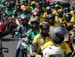 Kemenhub Kaji Usulan Turunkan Potongan Biaya Aplikasi Ojol