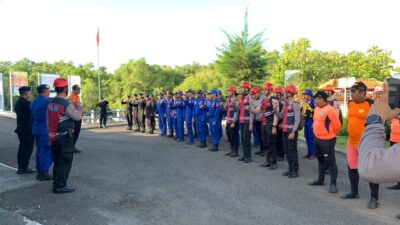 Personil Tim Sar Gabungan Gelar Apel Kesiapan, Pencarian Korban Banjir Terus Dilakukan