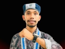 Memperihatinkan…! Rakyat Bangun Jembatan Sendiri di Pulau Wetar