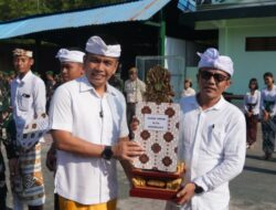 Wabup Ipat Serahkan Hadiah Lomba PBB Bupati Cup I, SMA Negeri 1 Negara Raih Juara 1