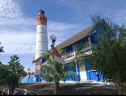 MERCUSUAR WILLEM’S TOREN III : JEJAK CAHAYA BERSEJARAH DI UJUNG INDONESIA