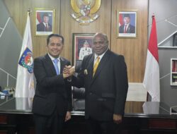 Meski Belum Berkantor Di Gubernuran, Mathius Fakhiri -Aryoko Rumaropen Sudah Tunjukkan Kerja Nyata